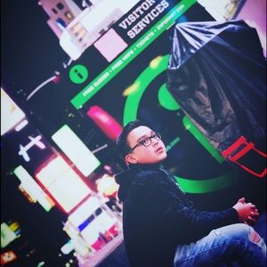 Meet your Posher, Christopher